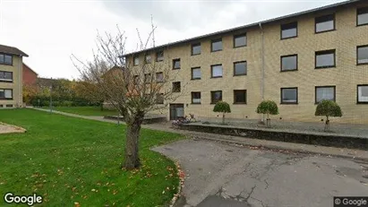 Lejligheder til leje i Brøndby - Foto fra Google Street View Lejligheder til leje i Brøndby - Foto fra Google Street View