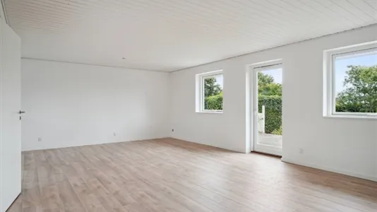 Huse i Tappernøje - billede 5