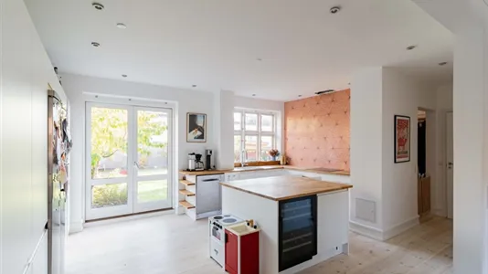 Huse i Valby - billede 2