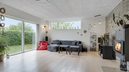 Huse i Ry - billede 9