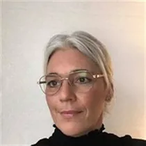 Karina søger: lejlighed, hus eller rækkehus til leje i Svendborg 